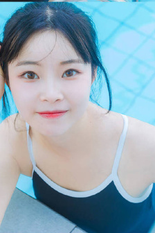 龙娘七七七